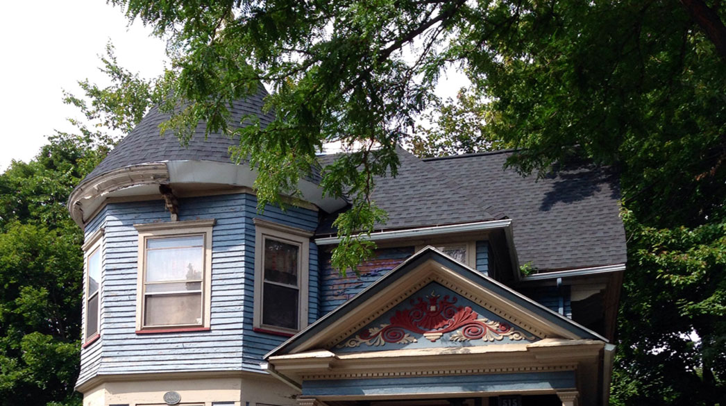 Deteriorating home in revitalized South Wedge, Rochester, New York