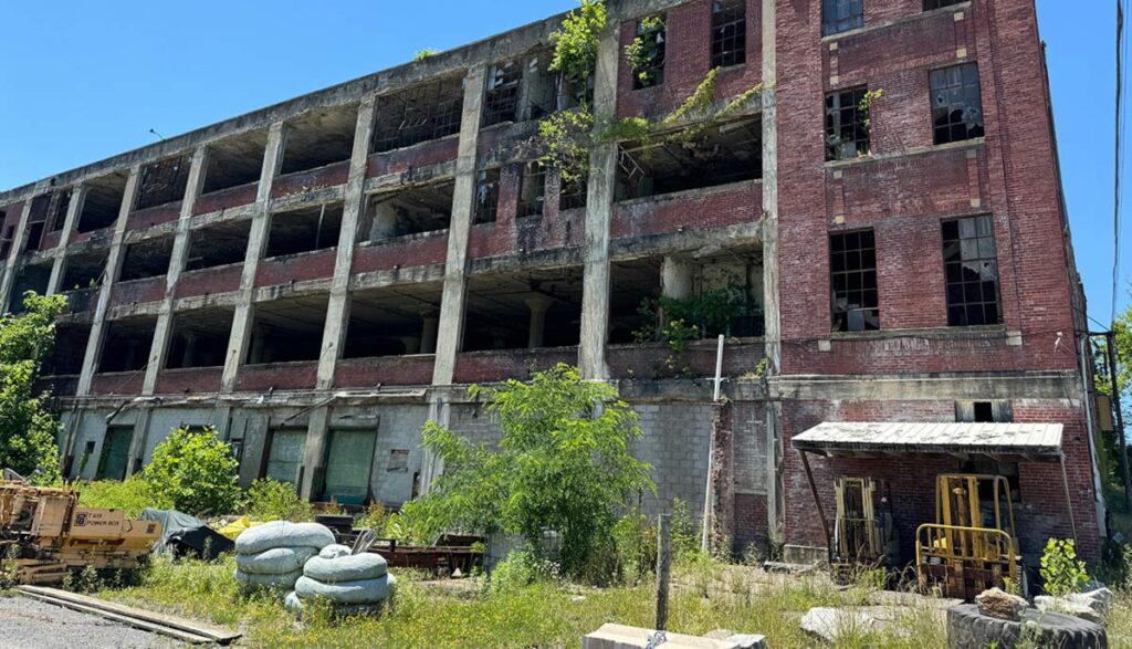 The Role of Land Banks in Brownfield Revitalization 